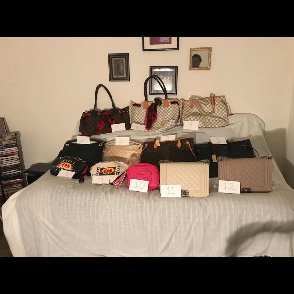 Purses - Picture 3 of 4